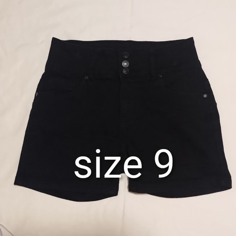 EUC Bamboo Jeans Women Shorts Black Stretch Shorts Size 9 High Rise Button Zip